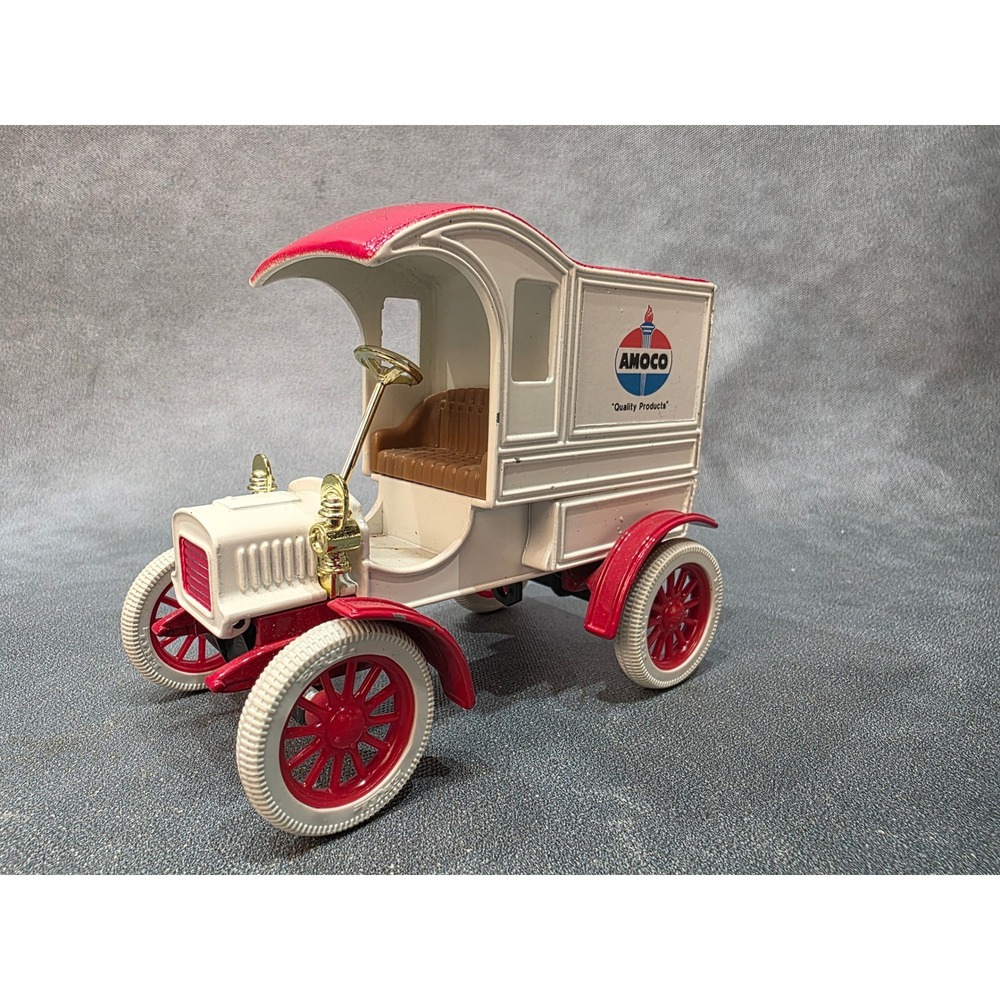 Vintage Amoco Diecast Metal Delivery Truck Coin Bank White Red Gas Advertising